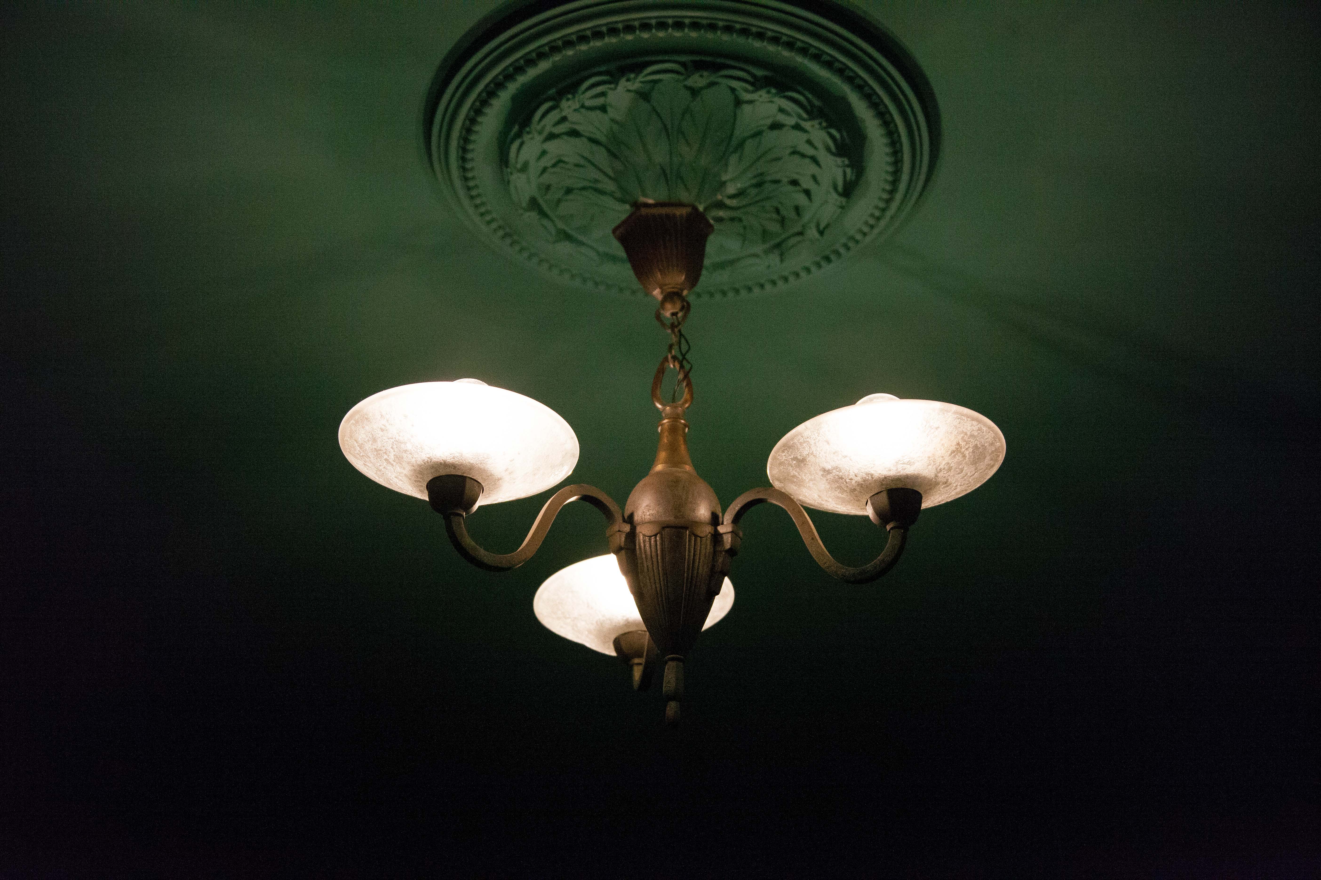 3-burner saucer chandelier of the Muller brothers Lunéville