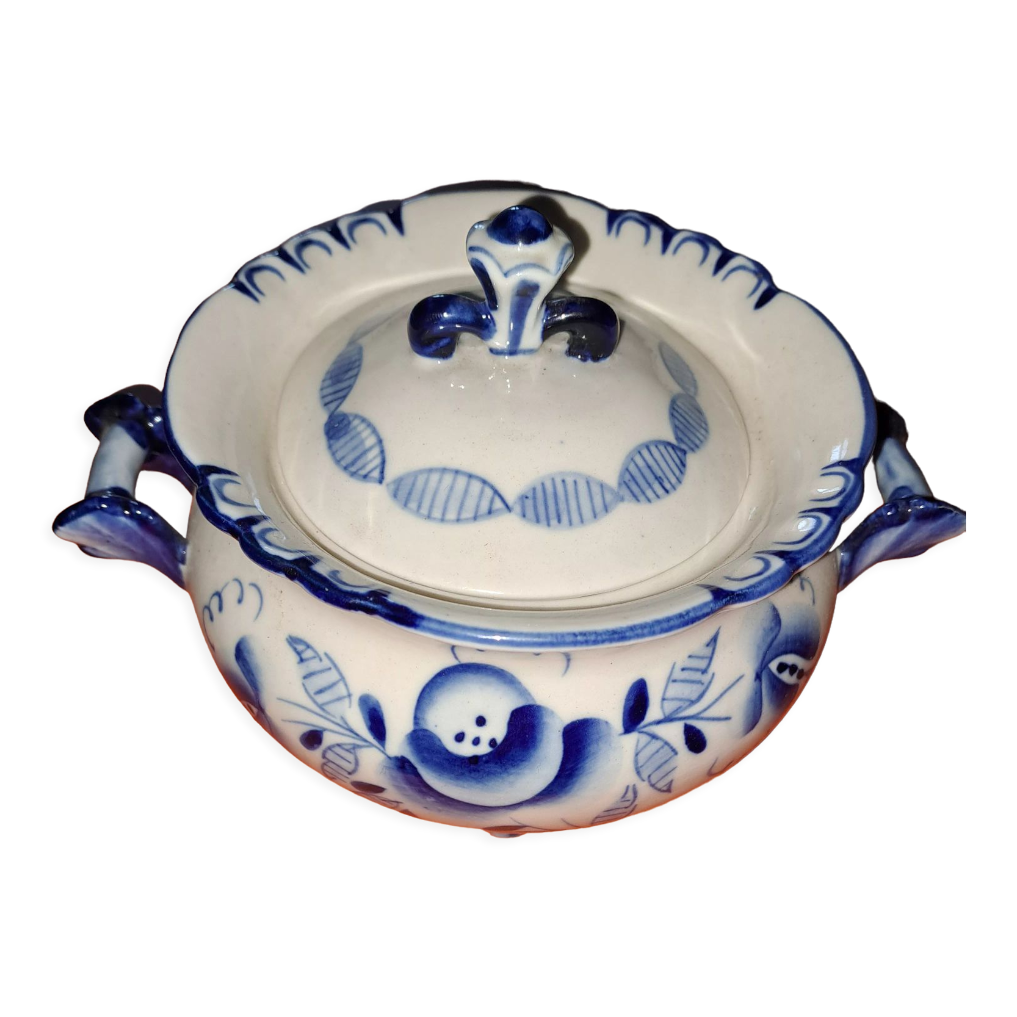 Vintage Gzhel porcelain sugar bowl