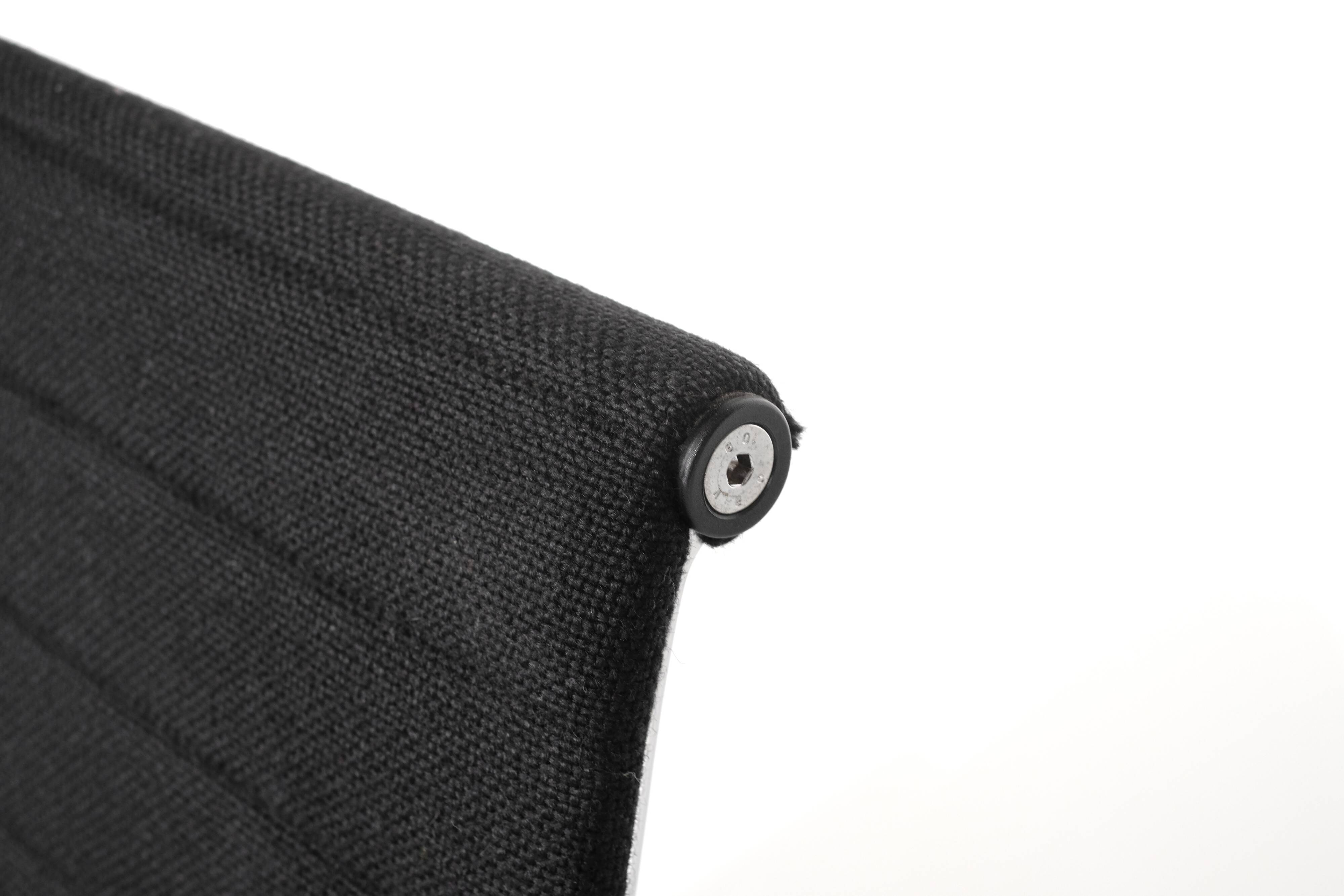 Office chair "EA 117" Charles Ray Eames for ICF USA 1969.