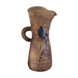Pottery pitcher of the Dove