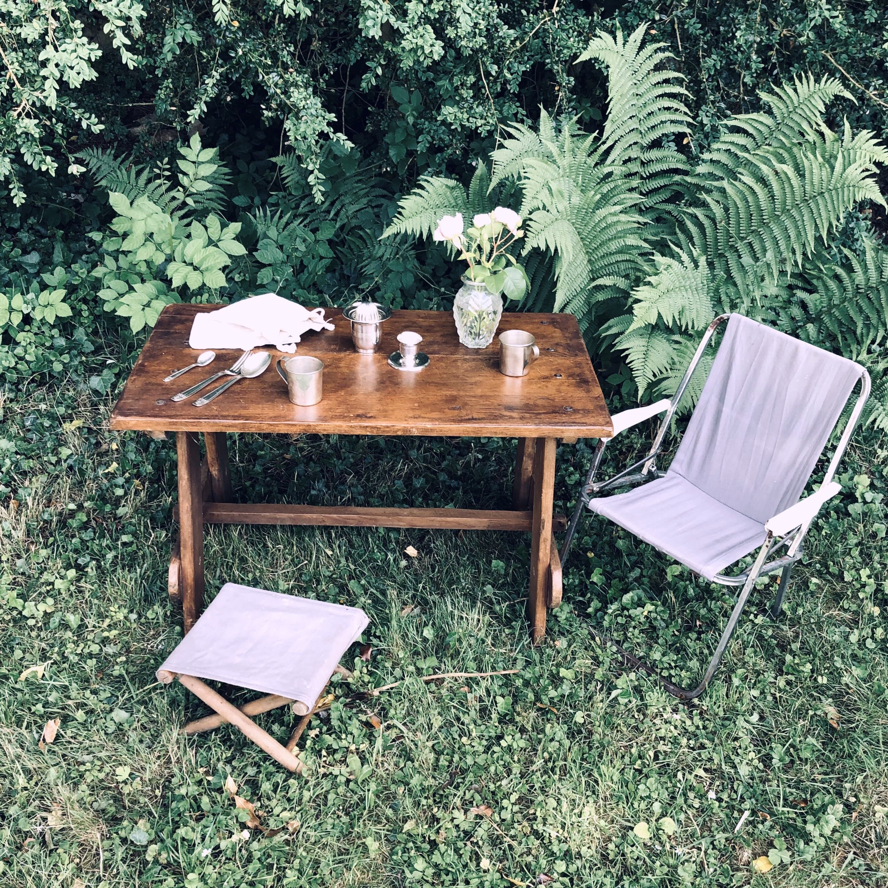 Children's solid wood farmhouse table