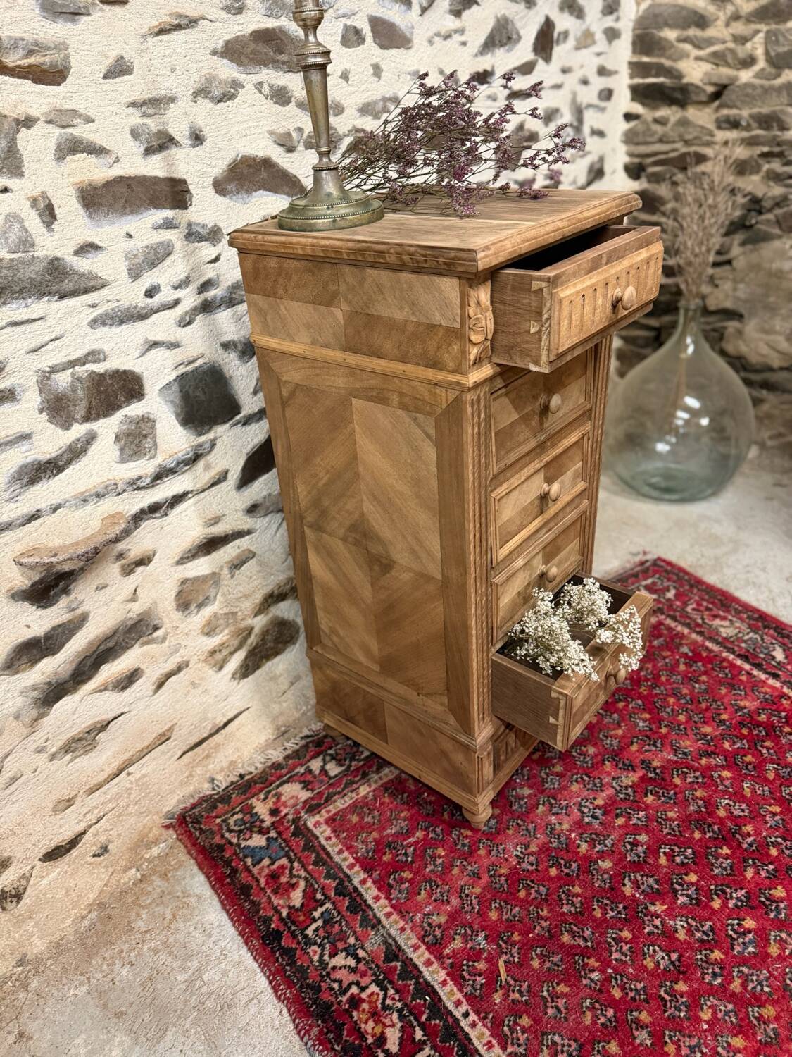 Petit meuble de rangement bois brut