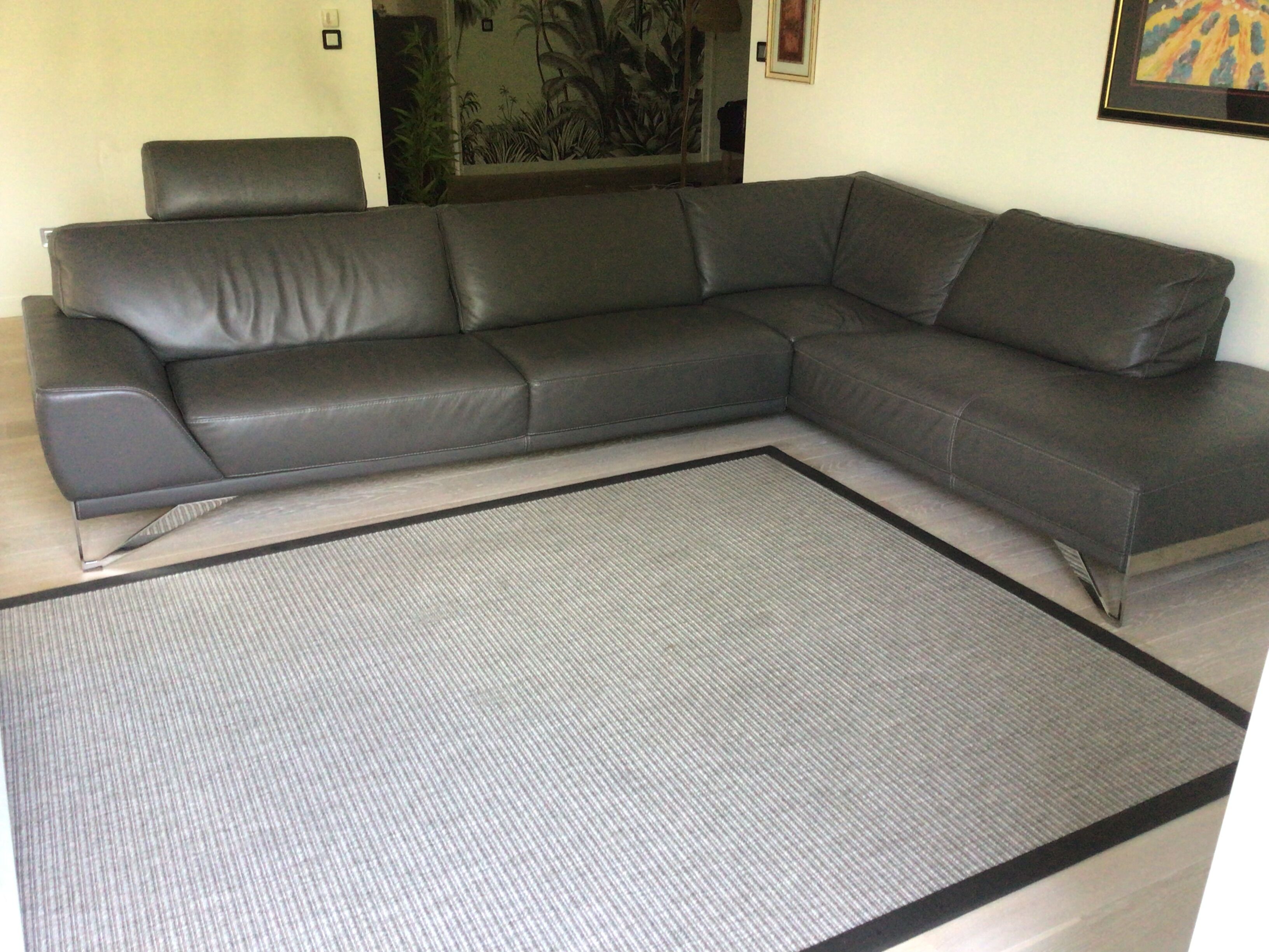 Grey leather corner sofa Roche Bobois, removable.