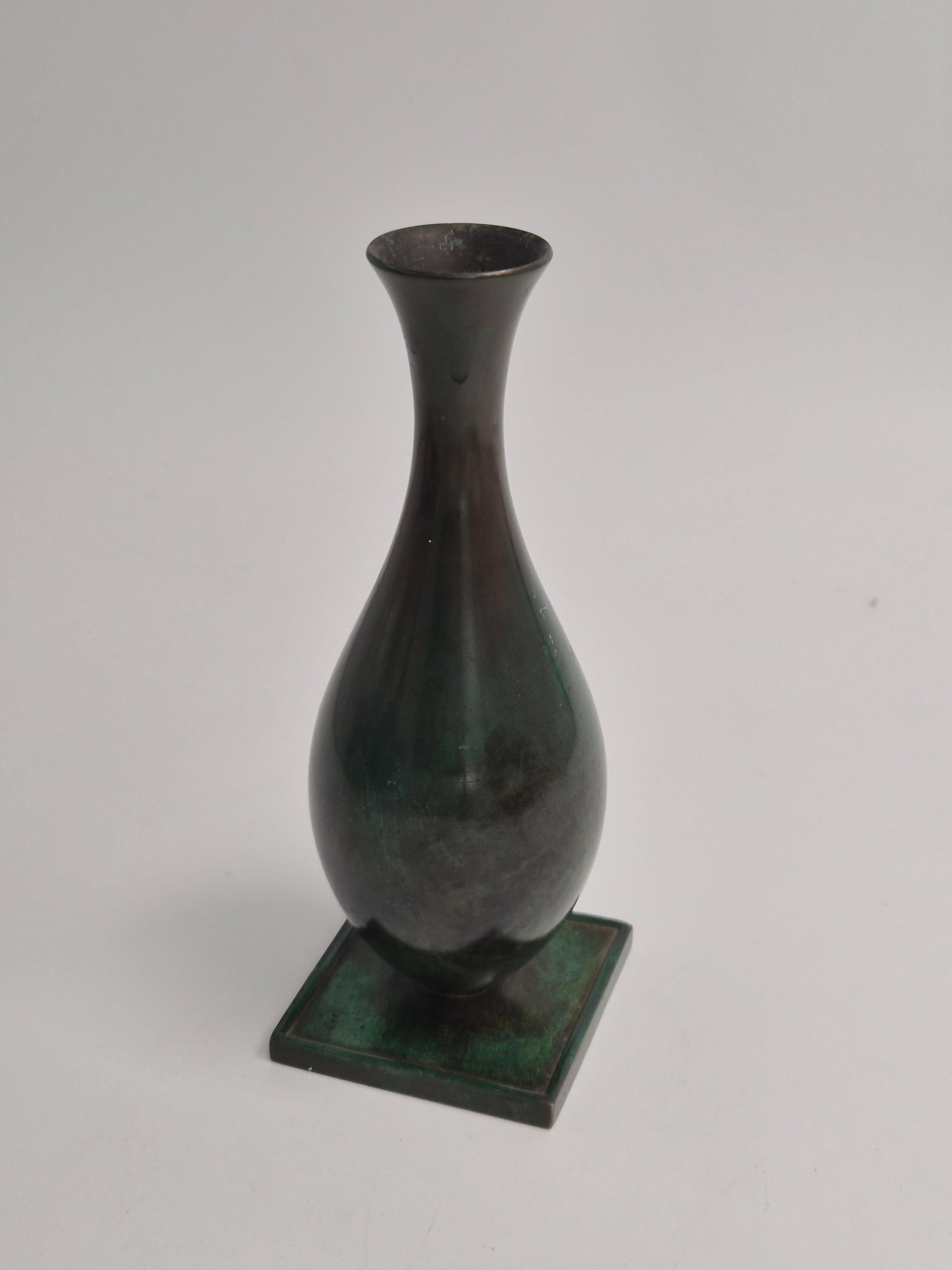 Jacob Ängman for GAB, solid bronze vase, Swedish grace / Art Deco
