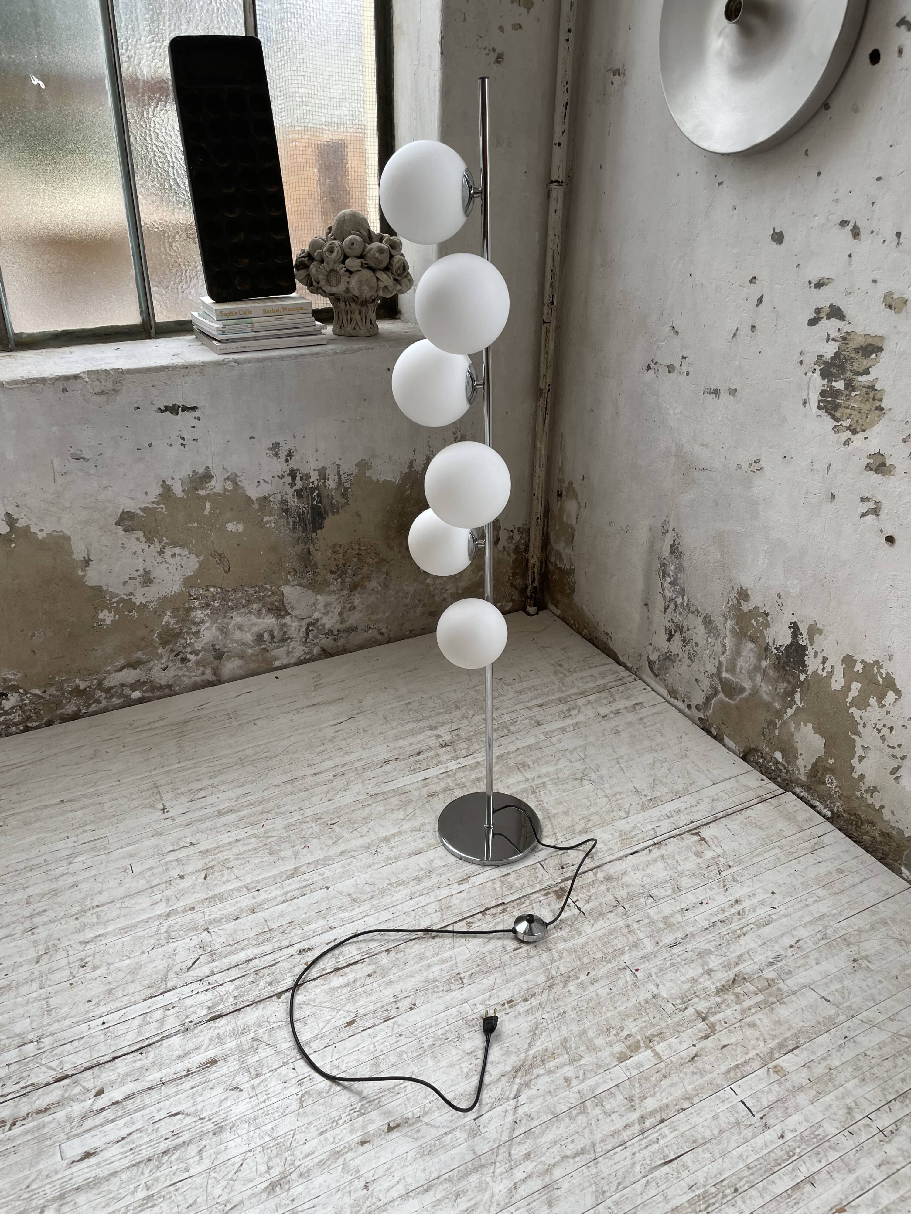 Floor lamp design 70s "balls"