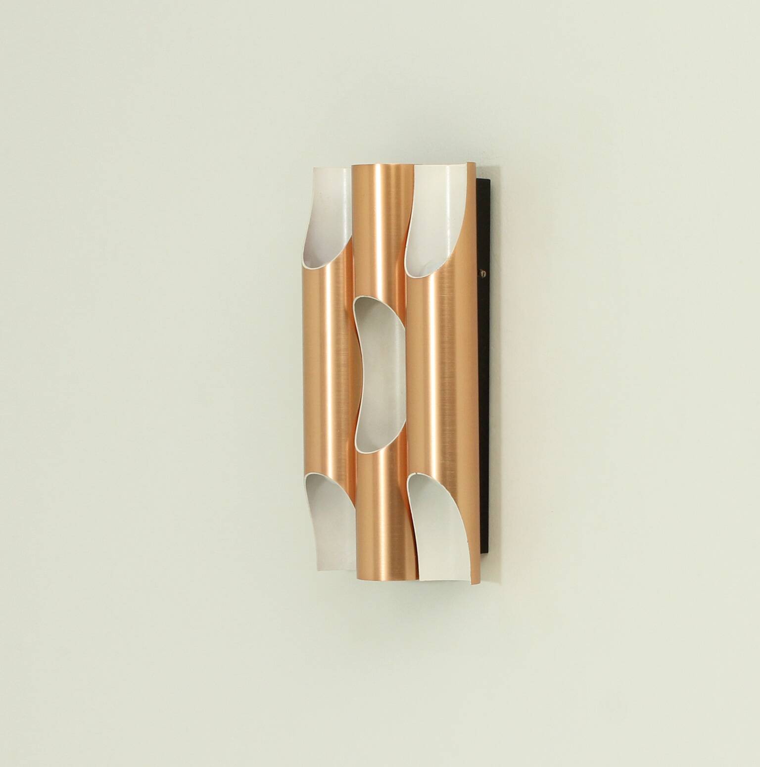 Triple Fuga wall light in copper by Maija Liisa Komulainen for Raak