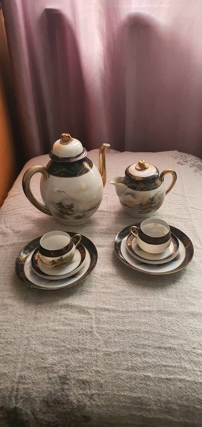 Small Chinese tea set