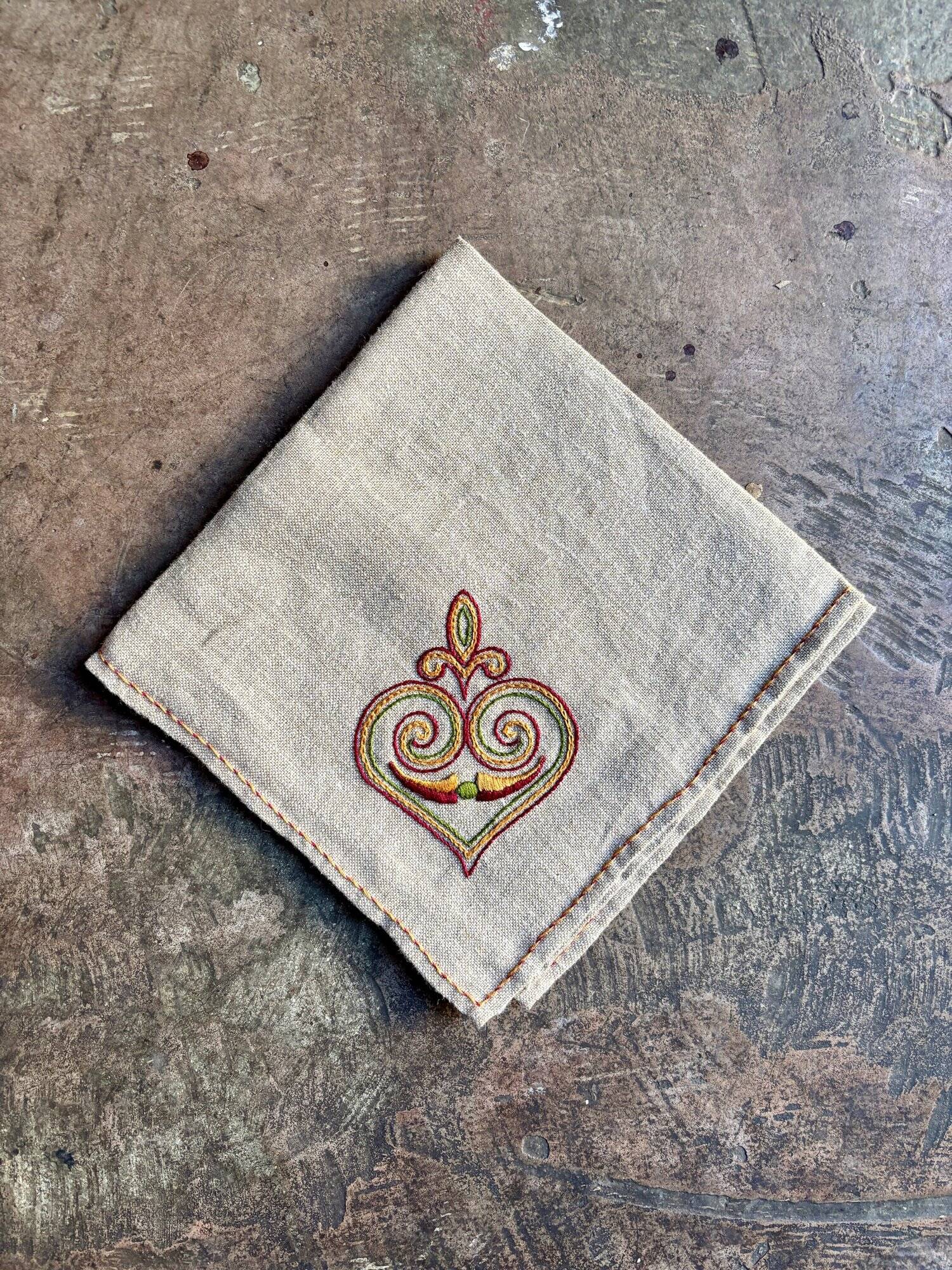 Embroidered hemp tablecloth and 12 napkins