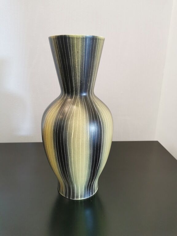 Vase céramique jaune et noir signé saint clément, années 50