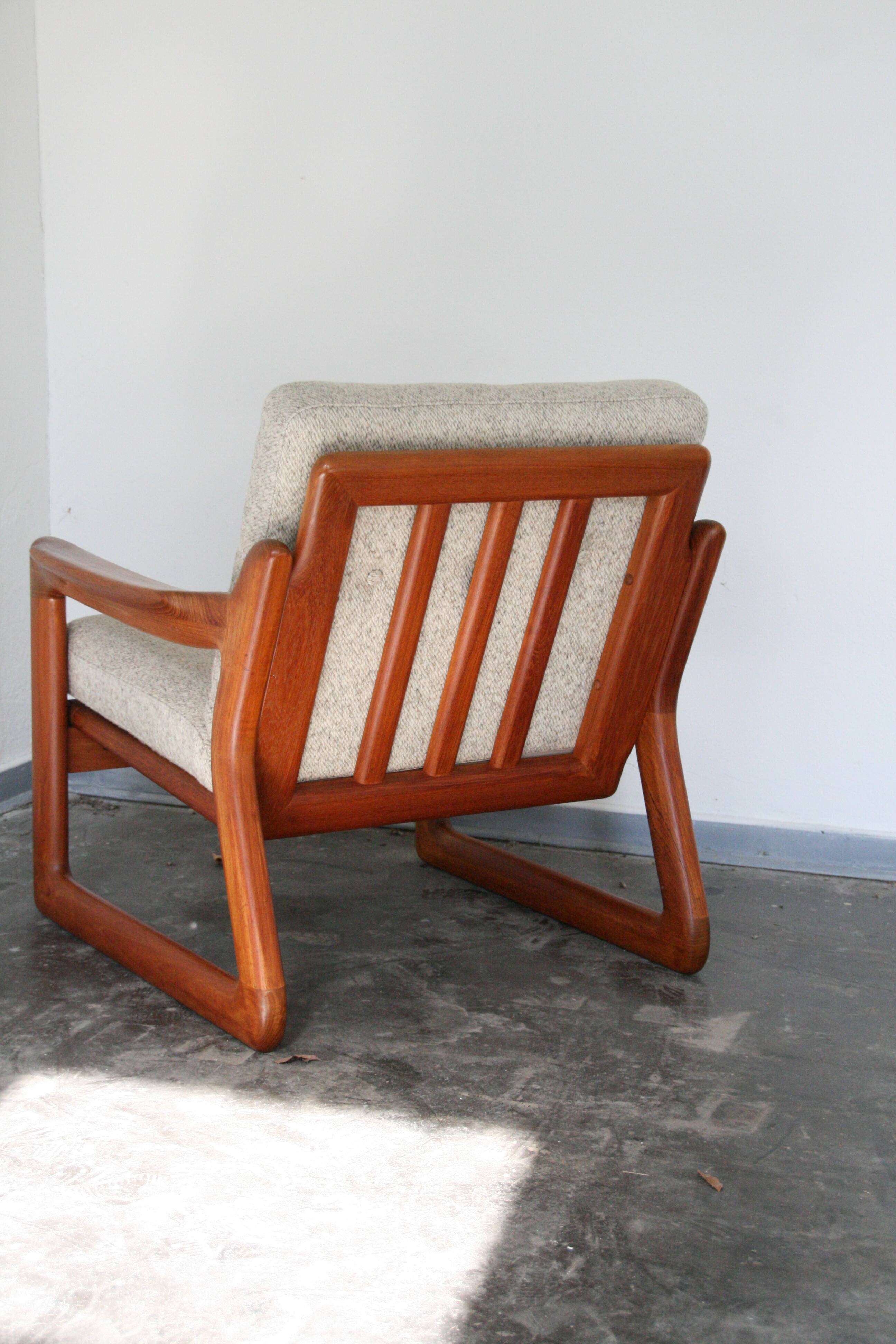 Chaise vintage en teck de Komfort Danemark