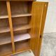 Armoire en bois style rotin