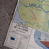 Vintage school map mdi france brittany, vendée, pays de la loire.