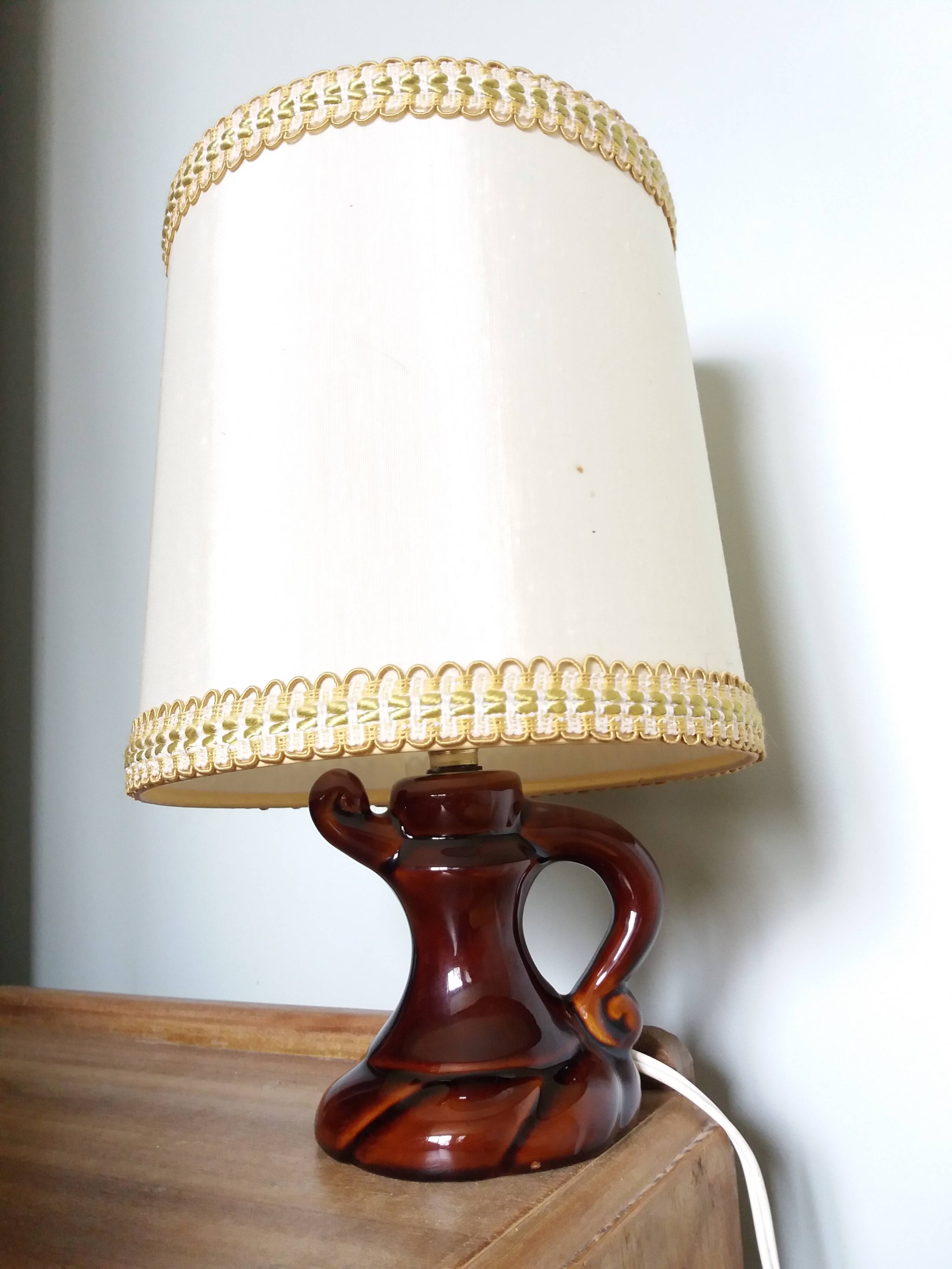 CVL table lamp with ceramic base