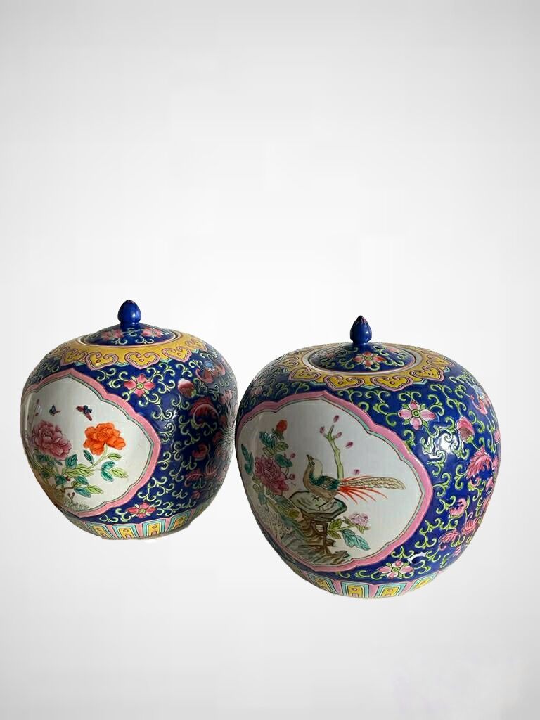 Pair Chinese ginger pots early 19th