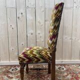 4 chaises de style Louis XIII en bois tournés et velours