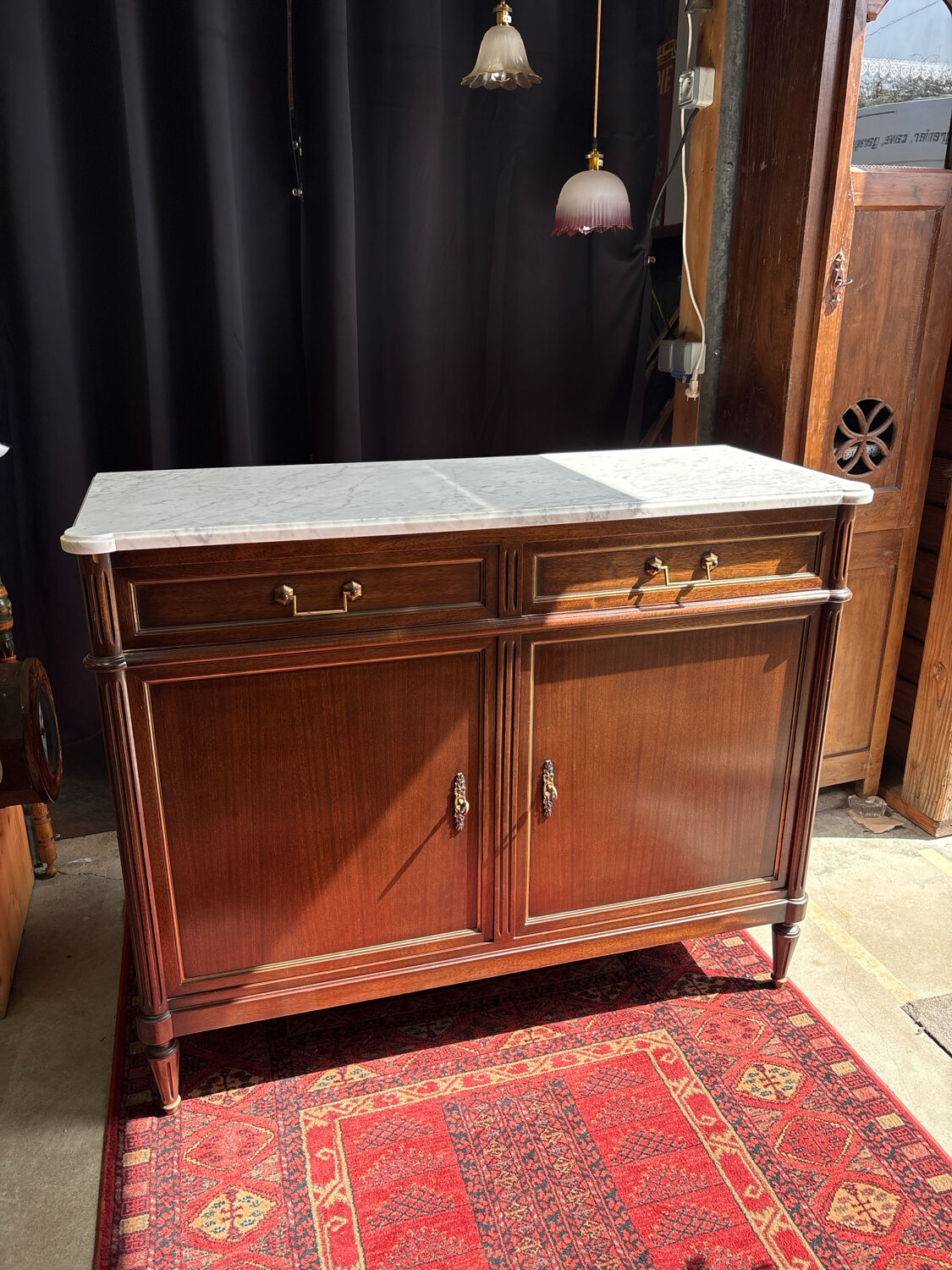 Buffet style Louis XVI reinterpreted – marble and solid wood