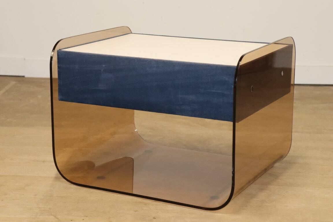 Table de chevet vintage style Michel Dumas en plexiglass, 1970