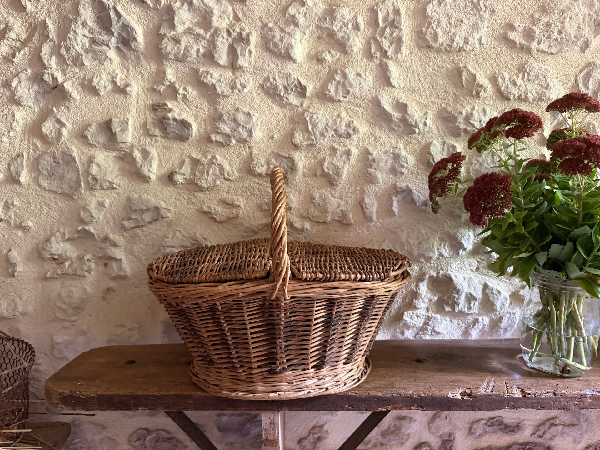 Panier en osier ancien avec couvercle