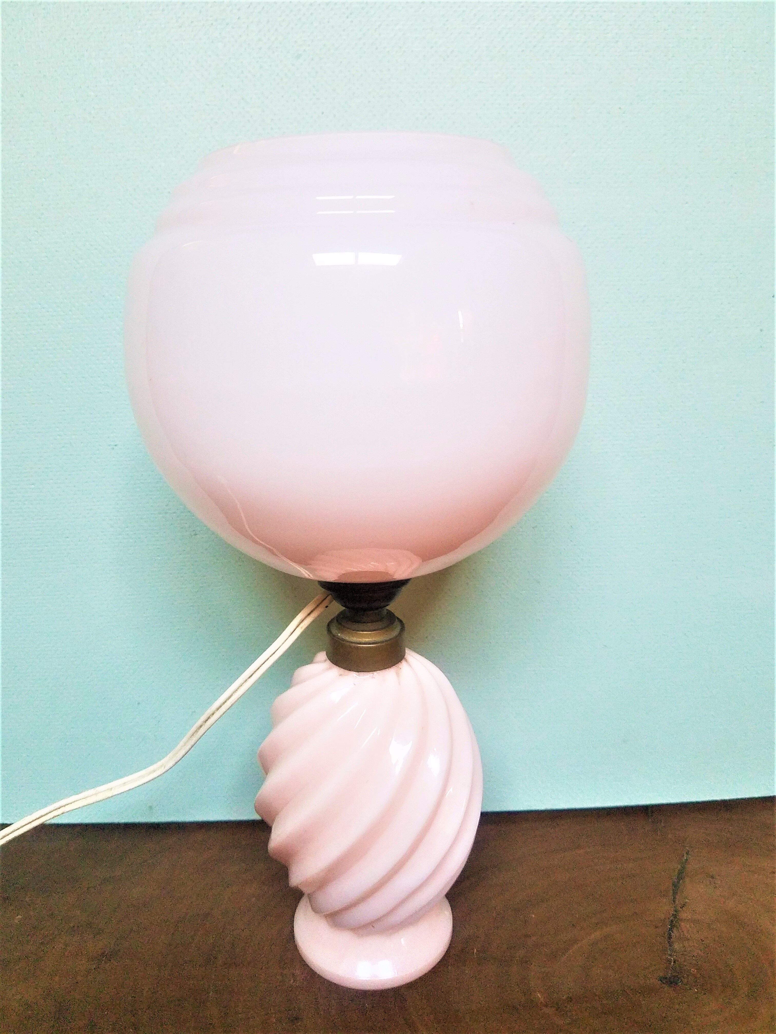 Chatard pink opaline bedside lamp