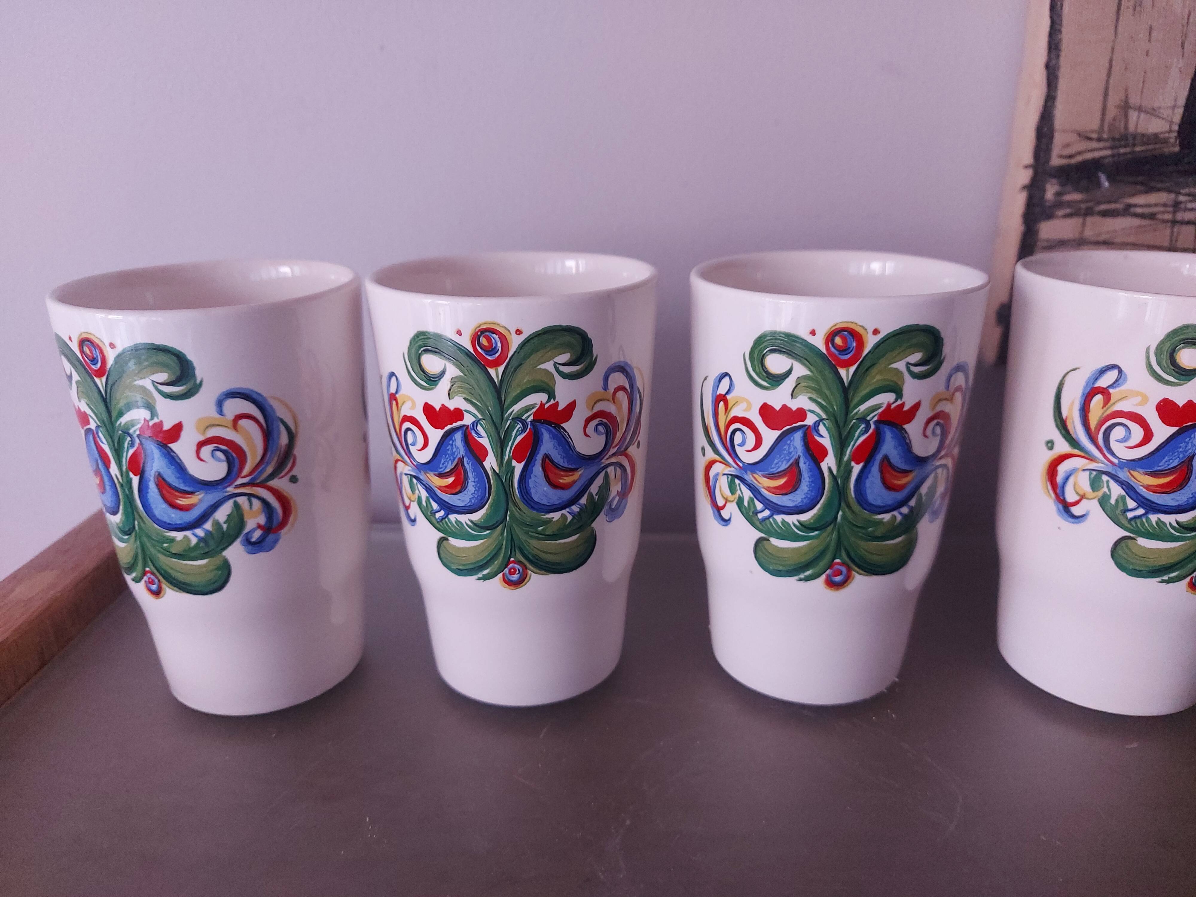 4 cups, Villeroy and Boch ceramic tumblers