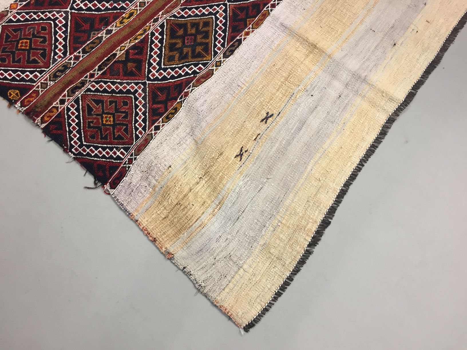 Turkish kilim 135x120 cm square tribal