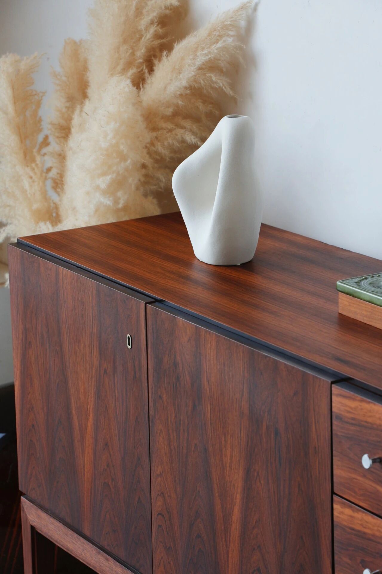 Enfilade vintage rosewood Palette Sideboard (1970)
