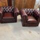 Paire de fauteuils chesterfield cuir