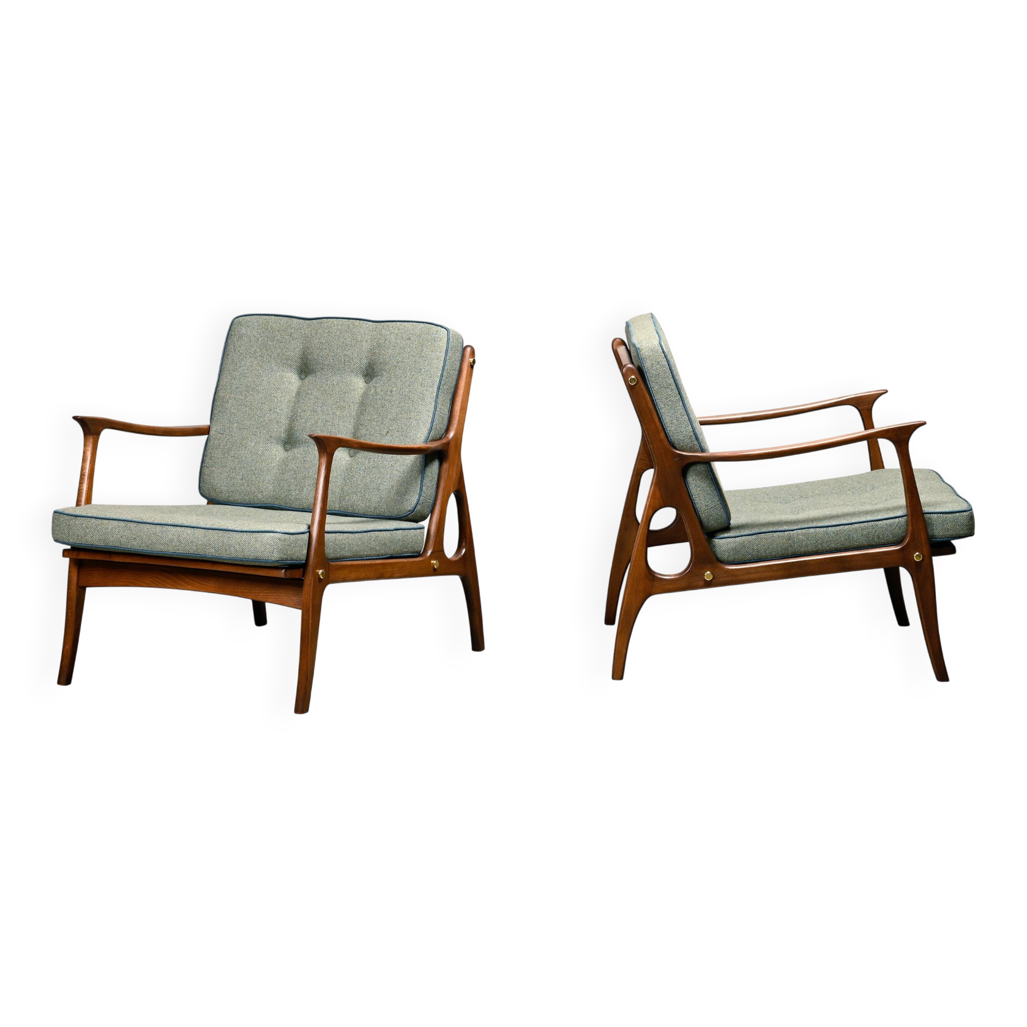Pair of Mid-Century Italian Armchairs in stained Beech and Green Cushions