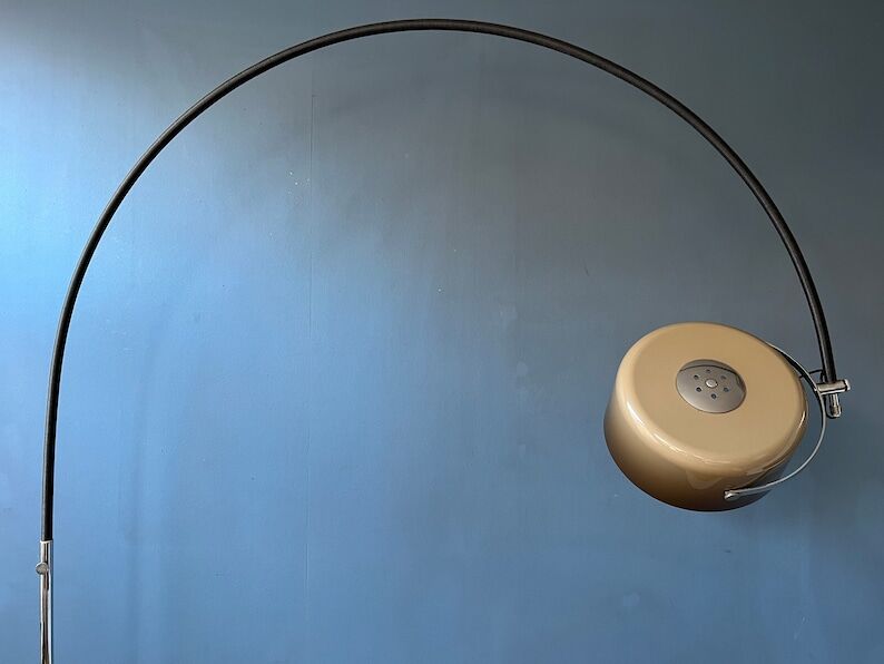 GEPO arch floor lamp with beige 'Bucket' lampshade
