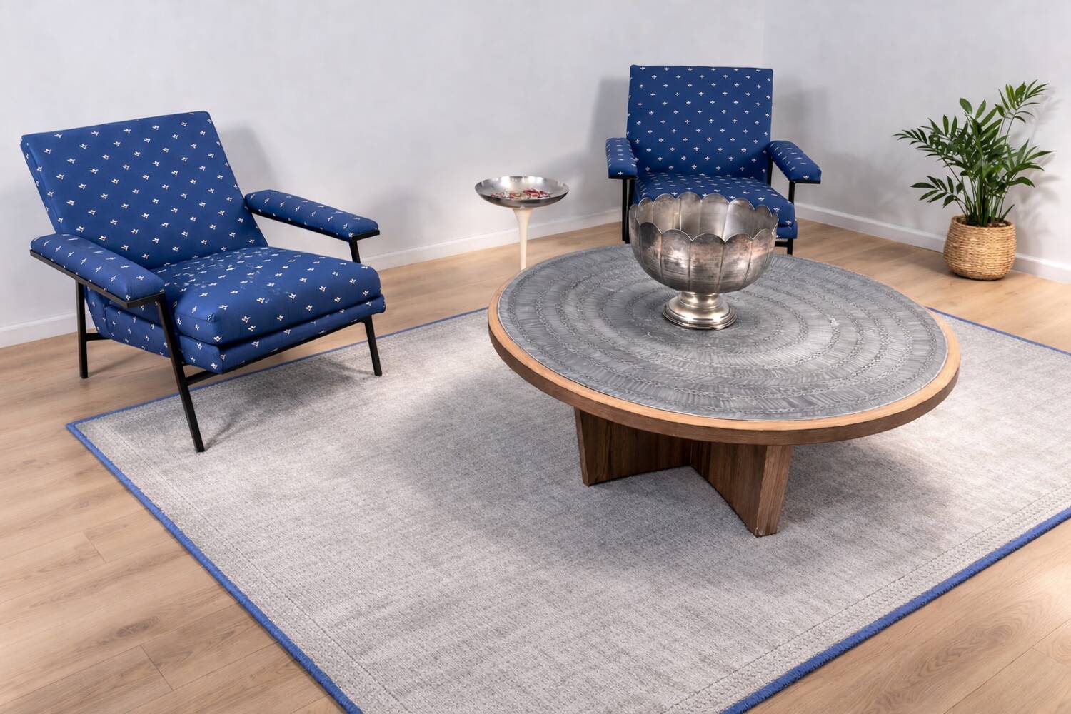 Guariche Armchairs ARP Guariche Motte Mortier 1955