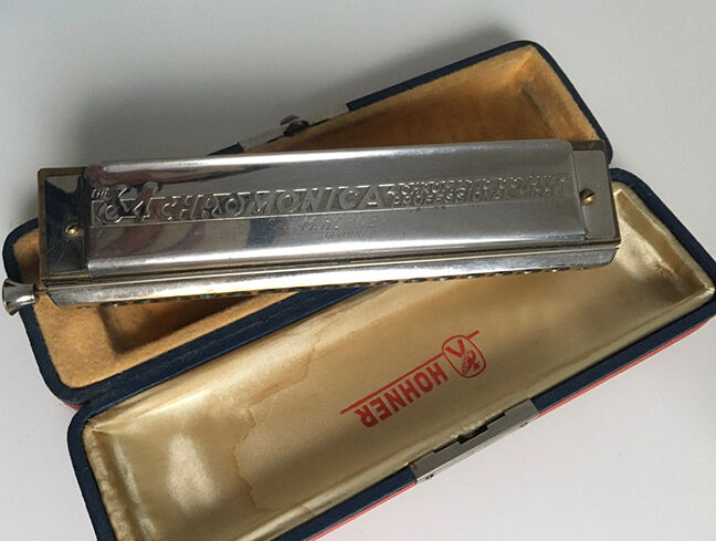 Former harmonica hohner - the 64 chromonica, 4 chromatic octaves professional model