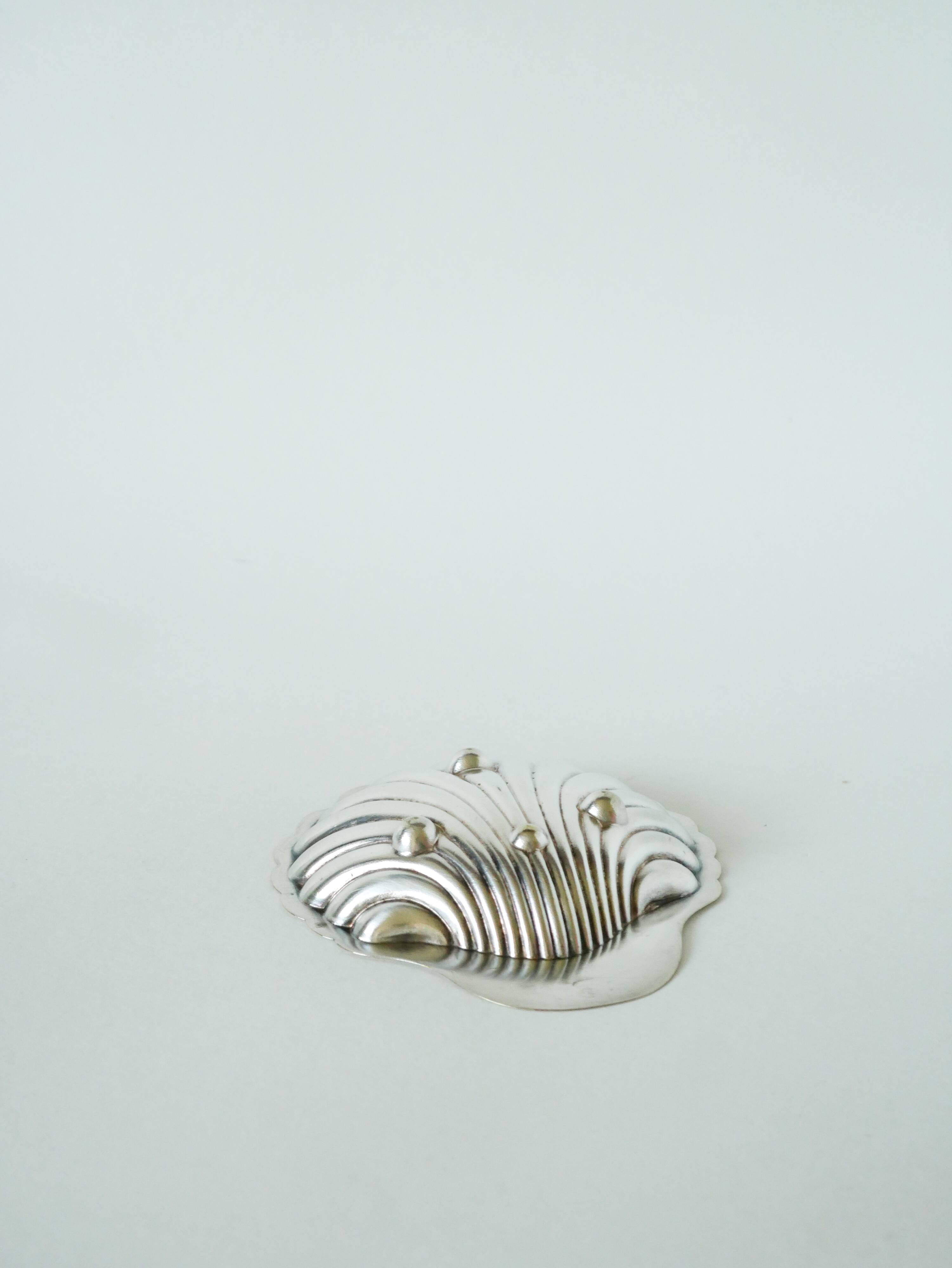 Shell pocket in silver metal, hallmarked, 20th century