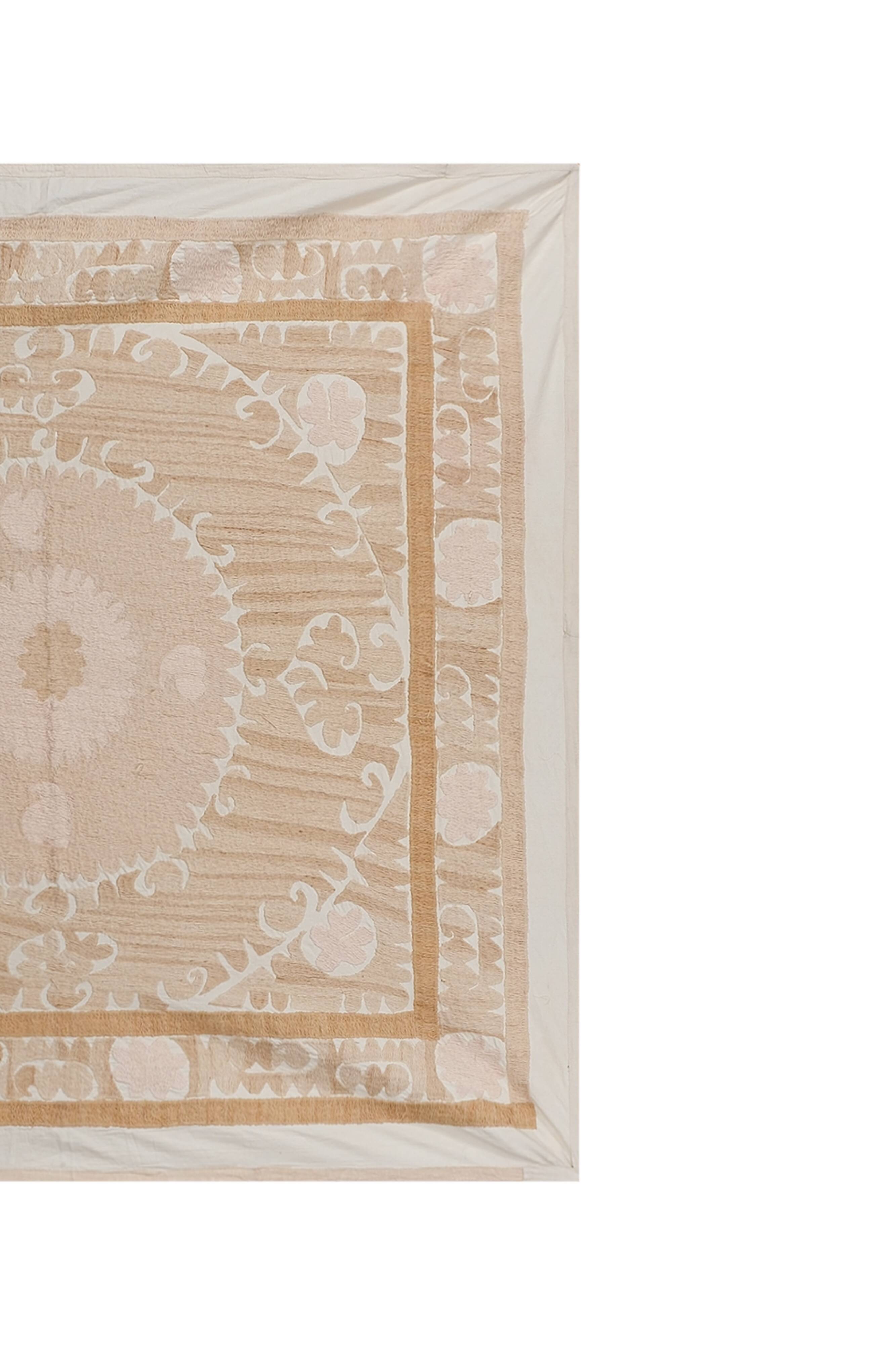 Hand knotted rug, vintage turkish rug 140x144 cm