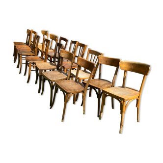 Set of 14 bistro chairs in their juice
