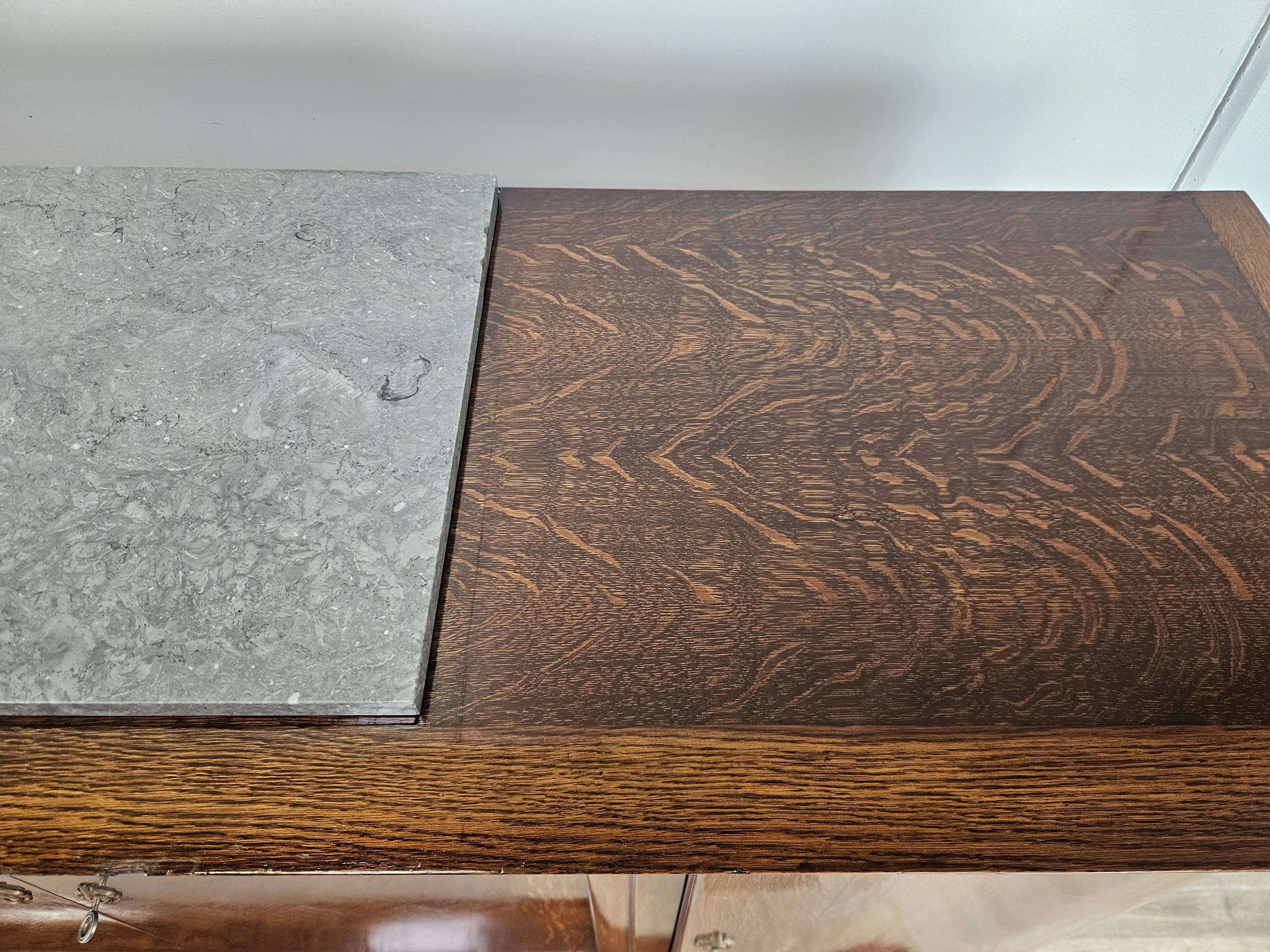Buffet Art Déco en chêne pour salle à manger avec plateau en marbre