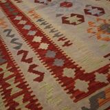 Tapis Kilim en laine fait main rouge et beige, tissage plat oriental tribal 204 x 148 cm