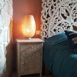 Chiseled mango tree bedside