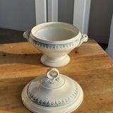 Covered soup tureen or vegetable dish in Saint Amand earthenware H29 D28