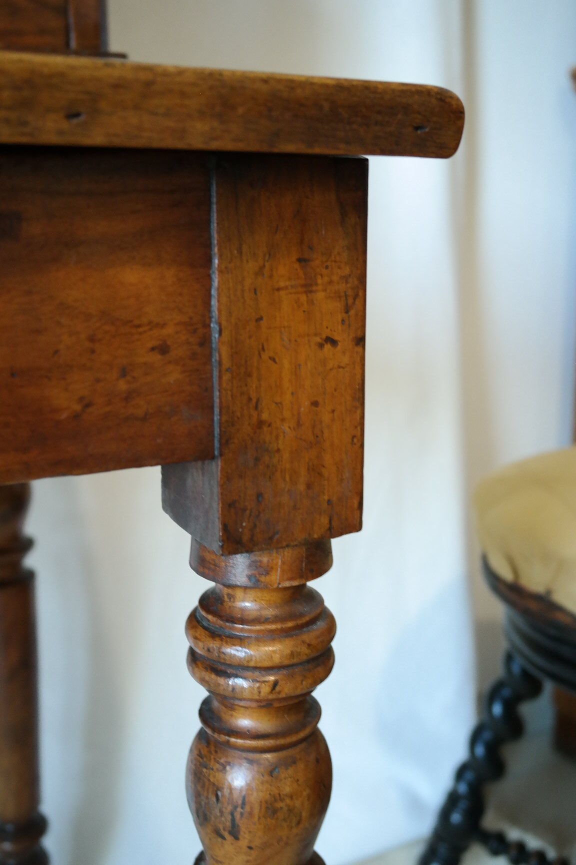Secretary desk happiness of the day Louis Phillipe in walnut