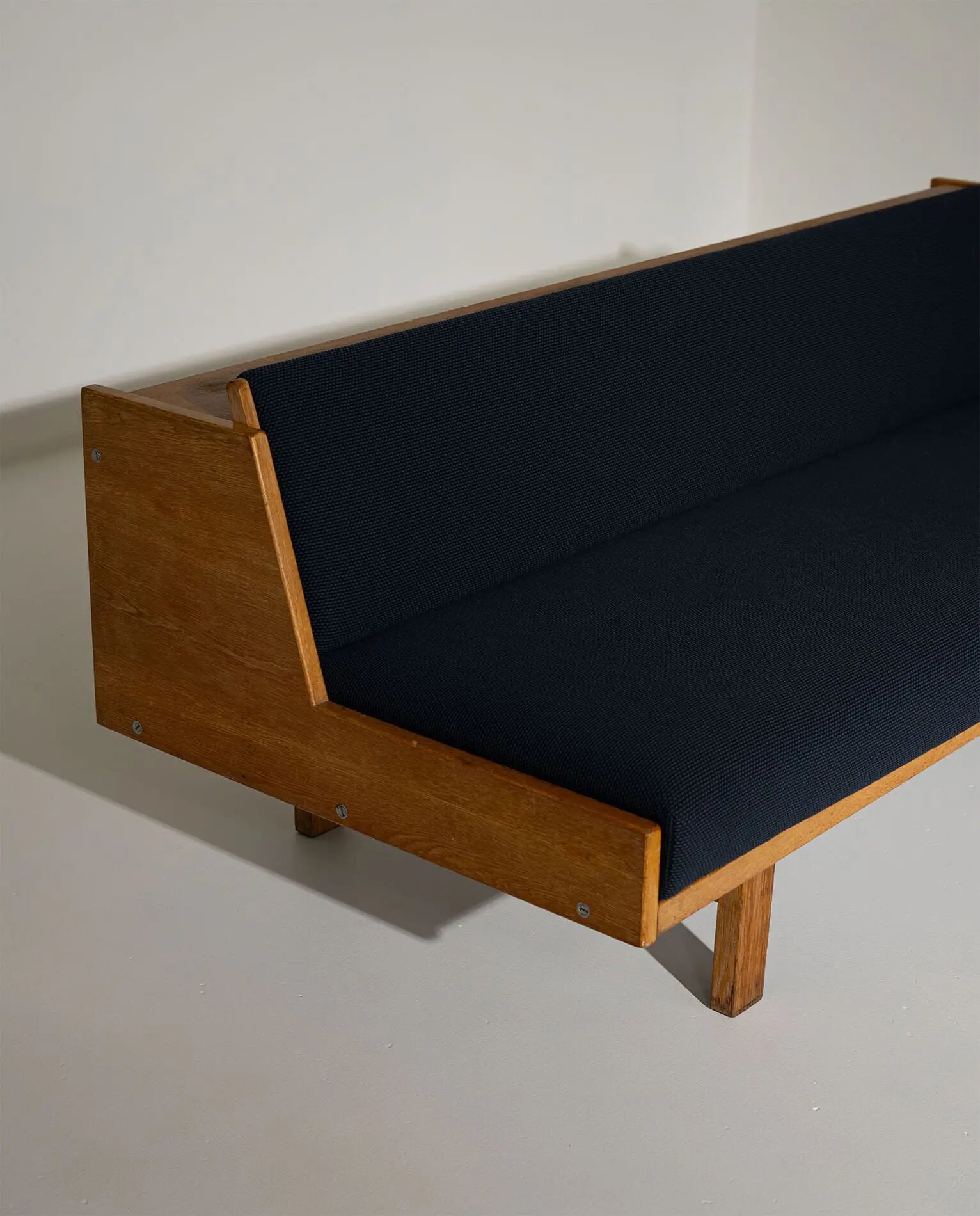 Hans Wegner GE258 Sofa Bed for Getama, 1950s