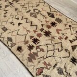 Moroccan Berber rug 305x136cm