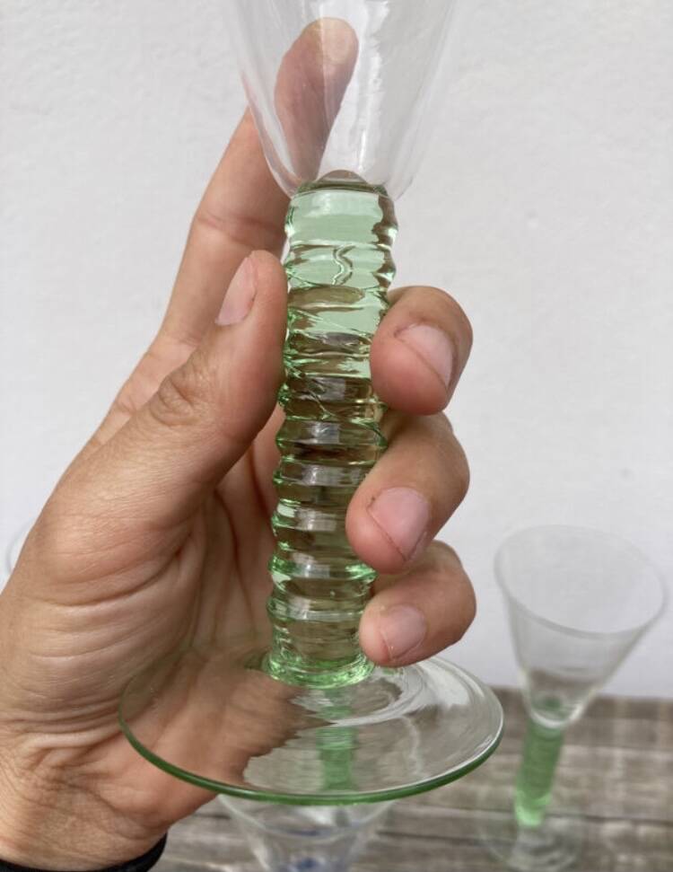 6 verres à pied / coupes à champagne cristal