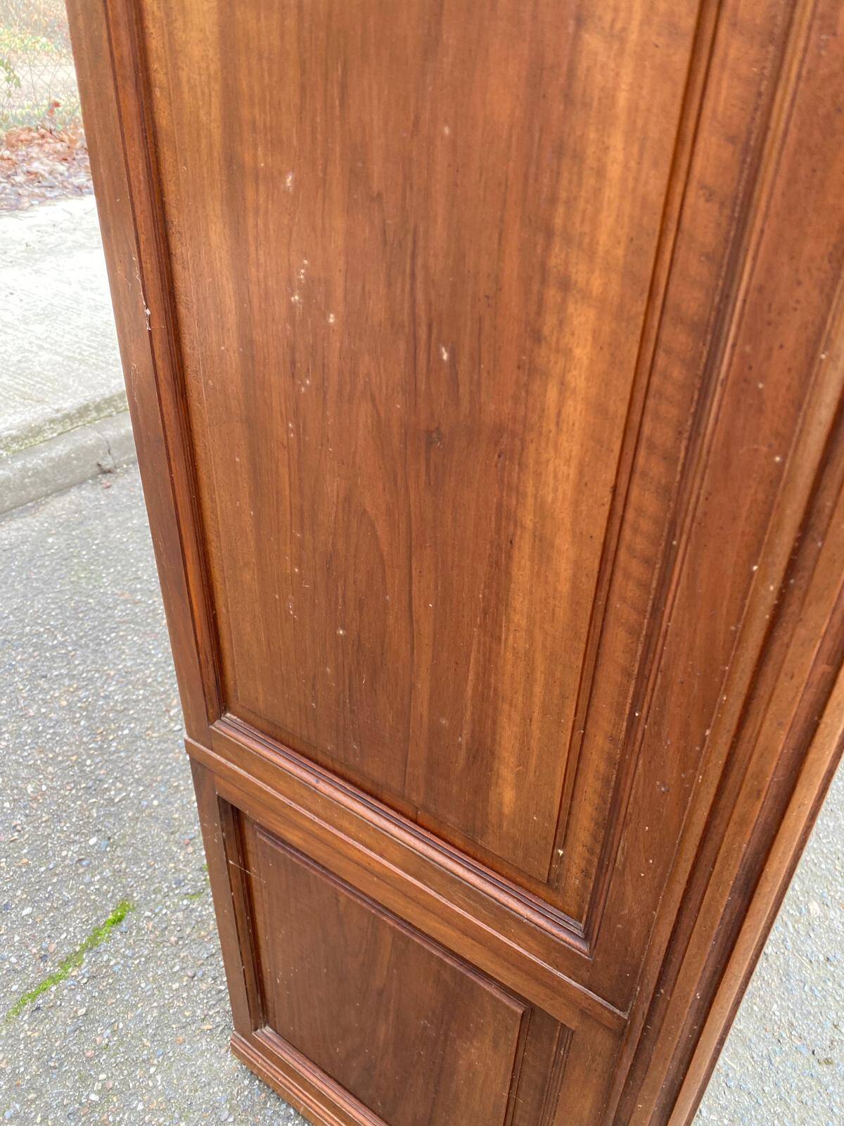 Buffet Louis XVI en bois massif 1930