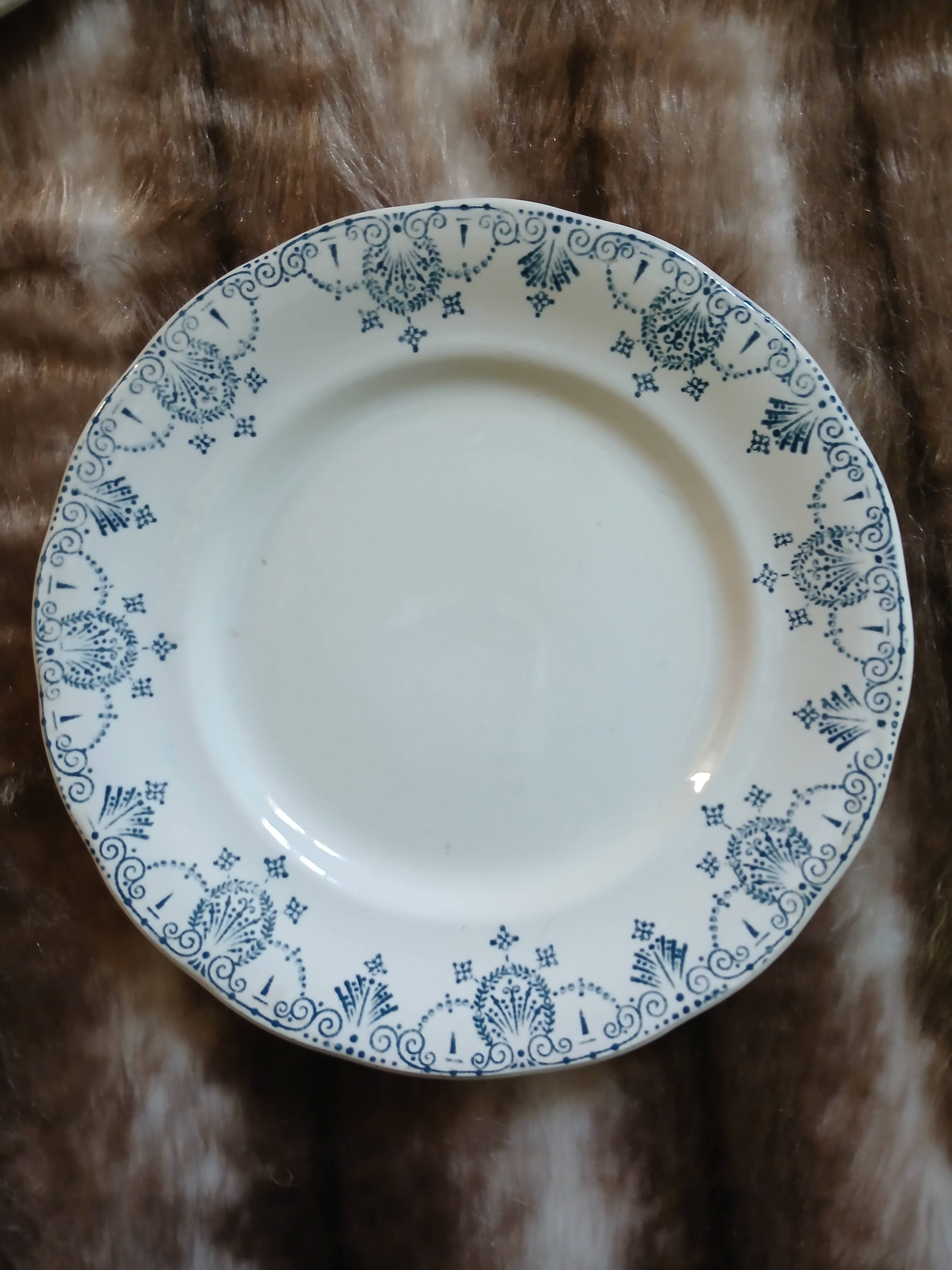 7 antique dessert plates in ironstone
