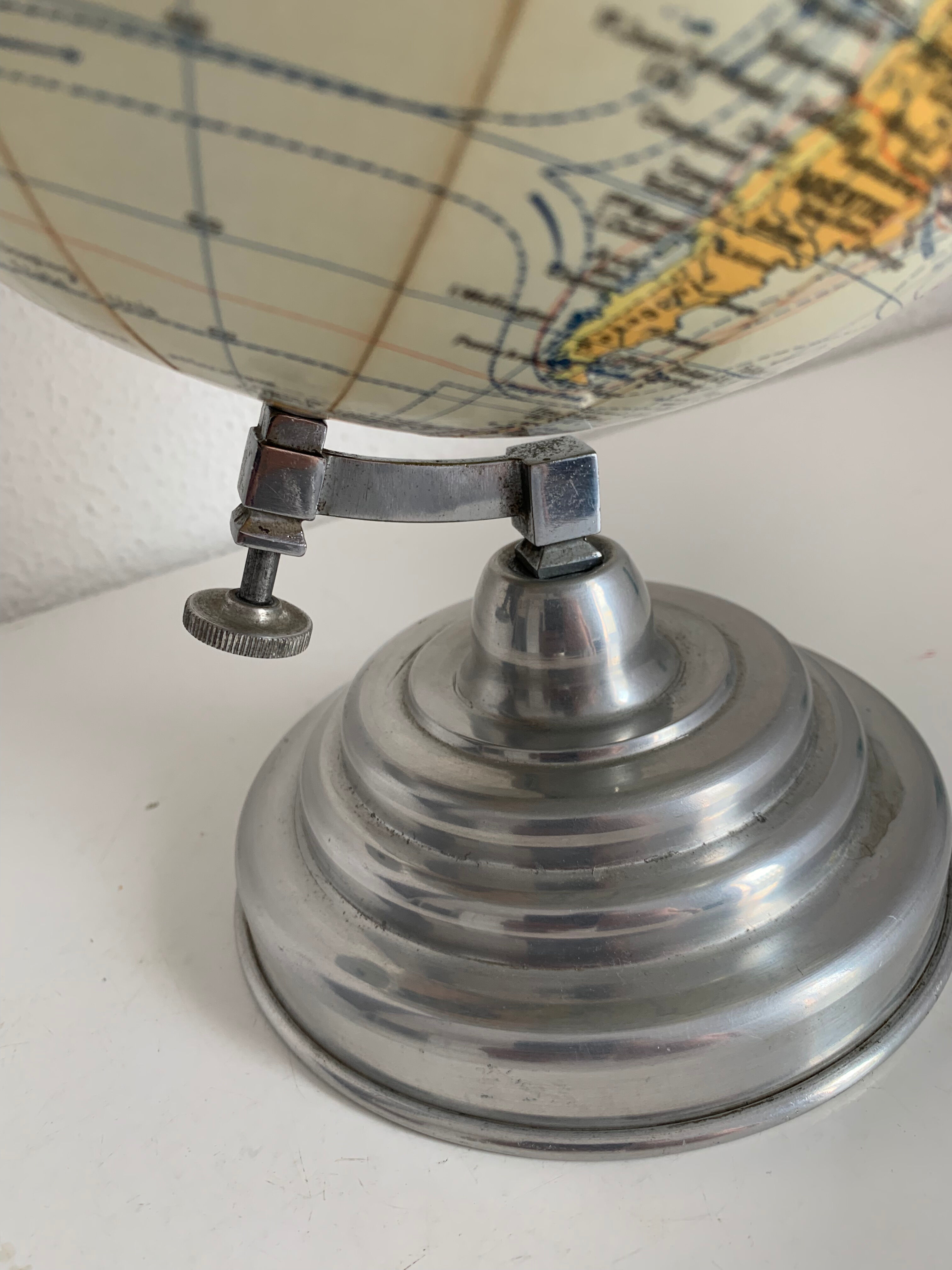 Vintage globe 1950 terrestrial Girard Barrère cream - 30 cm