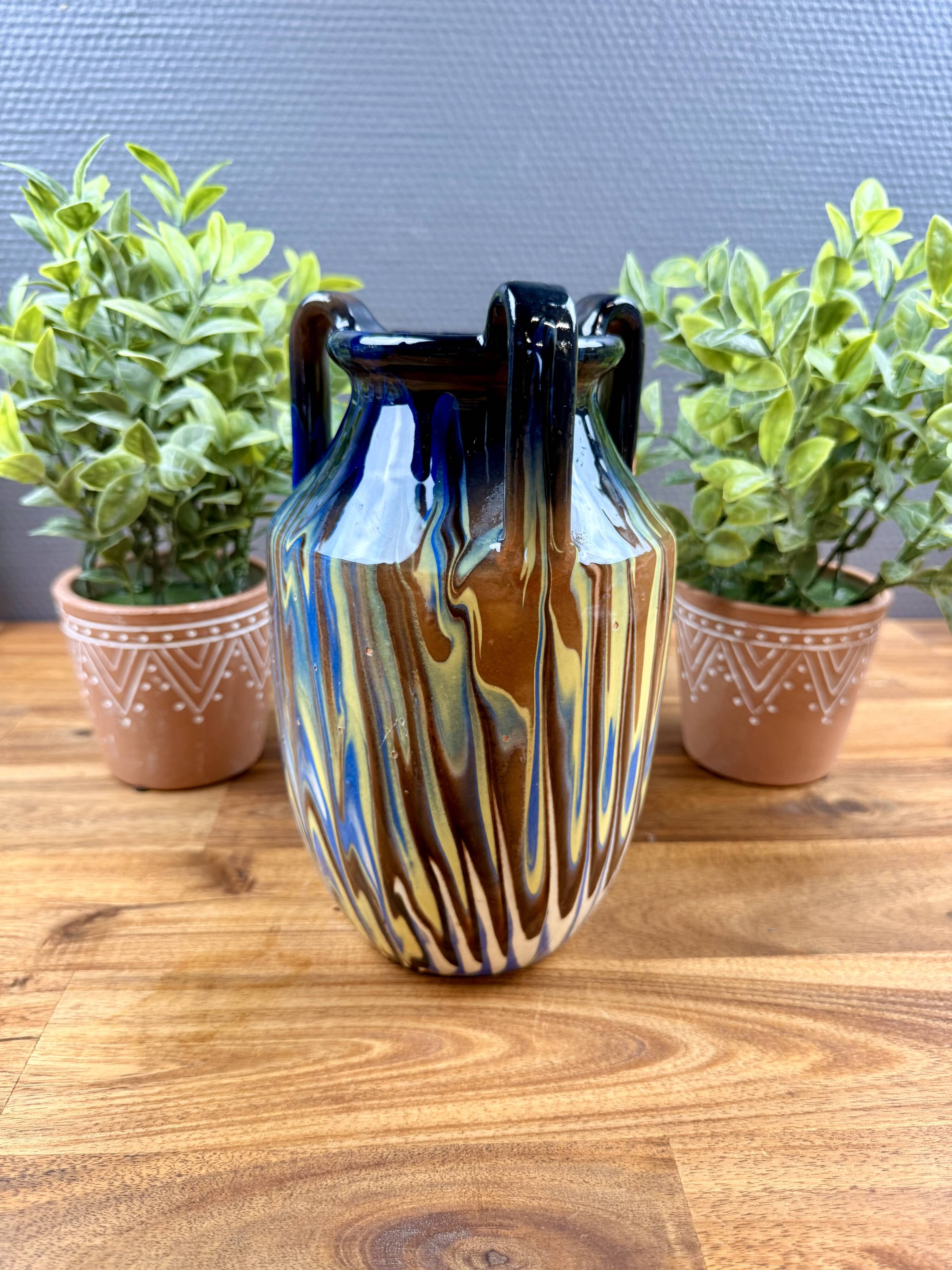 Ceramic vase with handles, flamed decoration – in the style of Capron