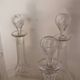 Carafes en cristal à col et base à pans