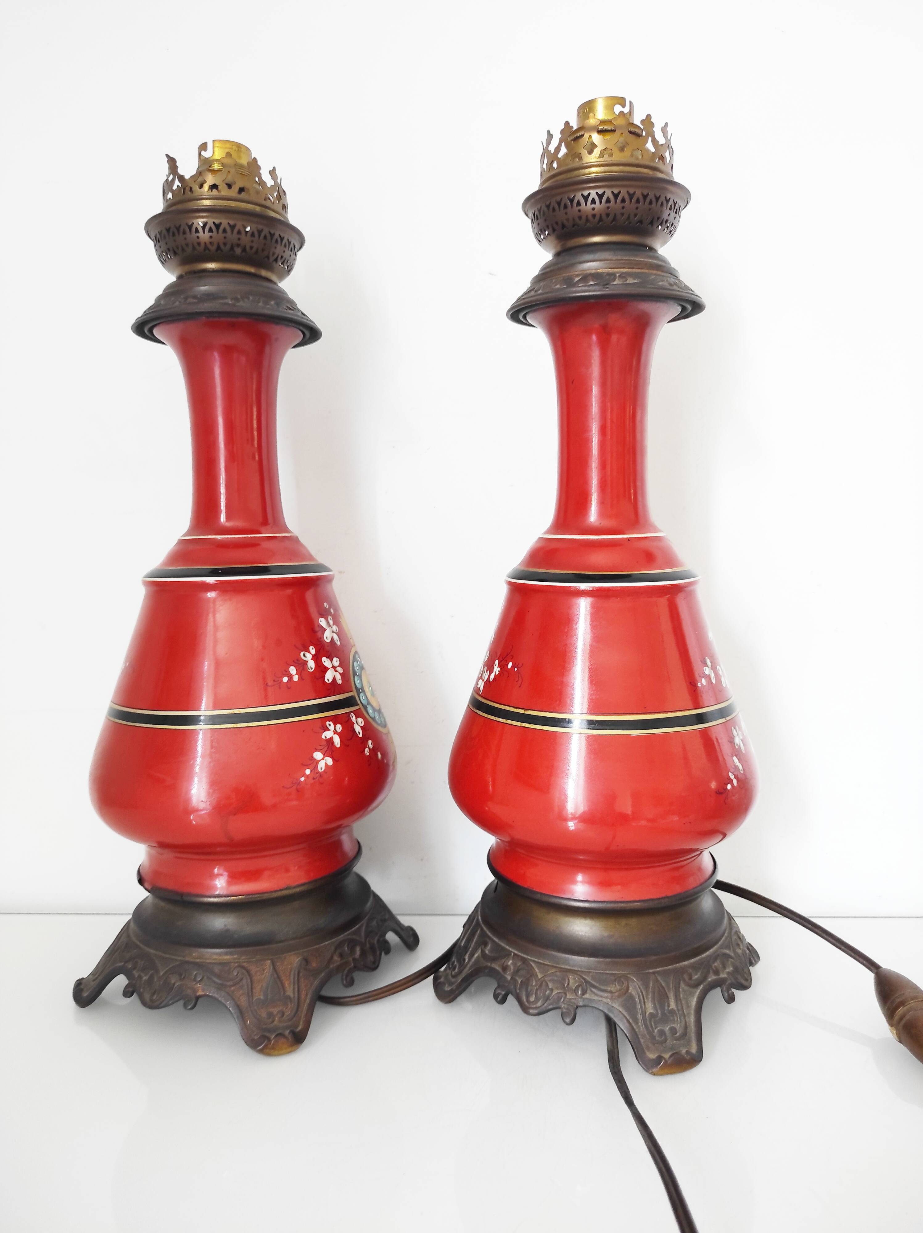 Paire de pieds de lampe rouges, 1900