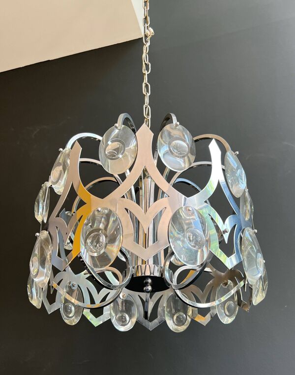 Lustre design en chrome et cristaux de Angelo Gaetano Sciolari. Vers 1970