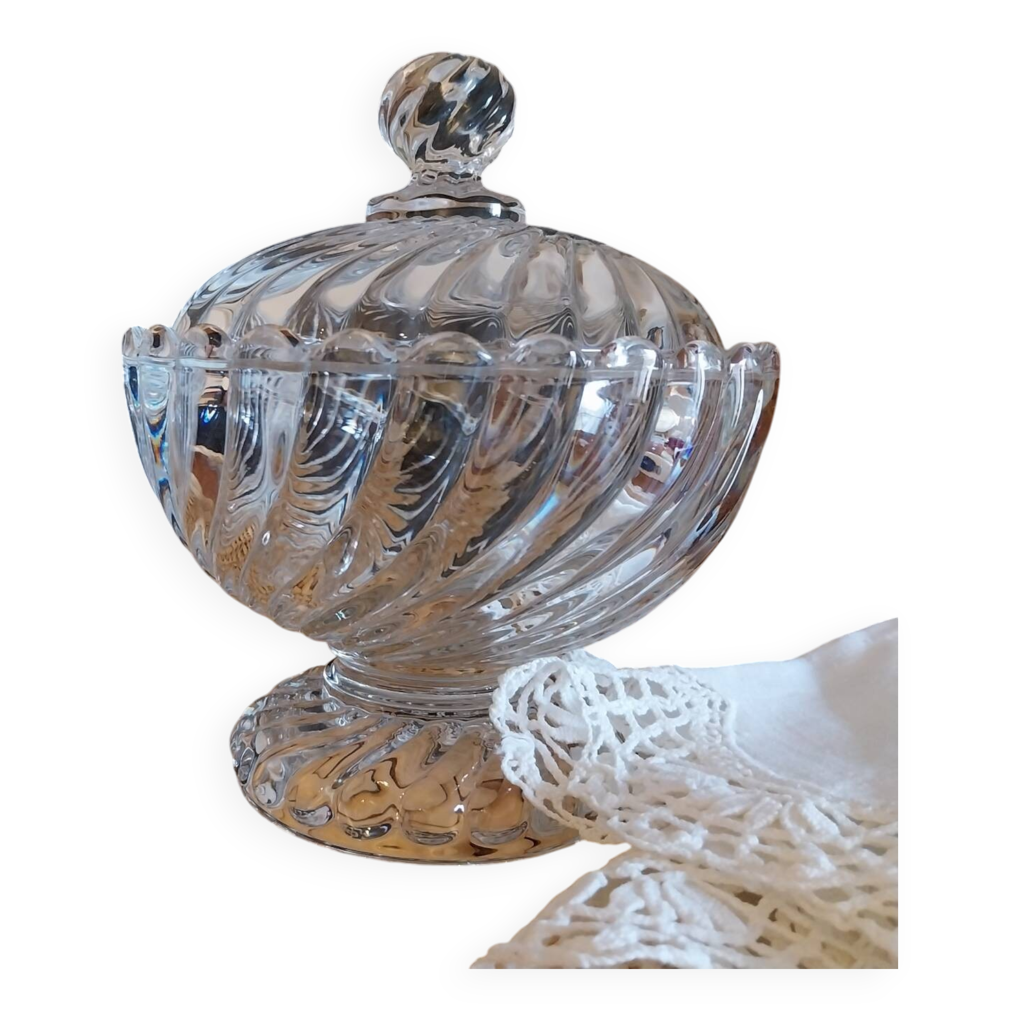 Baccarat crystal candy box